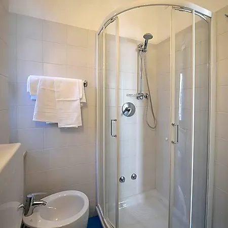 Hotel Guya